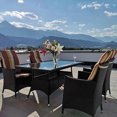 Deluxe City Airport Apartment Innsbruck